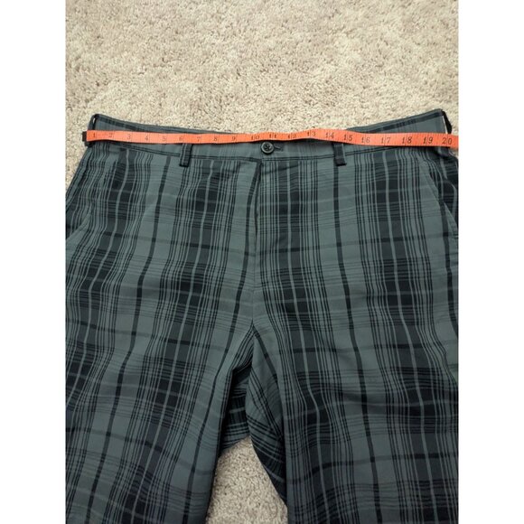Mens Izod Plaid Flat-Front Golf Shorts Size 38 Gray & Black Preppy-lp1 - Picture 5 of 10